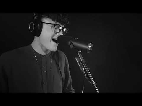 Hide & Seek - Imogen Heap (cover by Garrett Garfield)