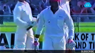 02 BRIAN LARA kept begging for REVIEW &amp; Why IAN HEALY didn&#39;t tell the TRUTH !!
