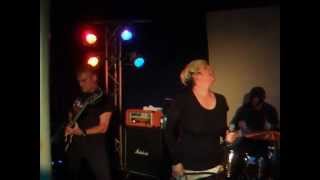 Avengers - Thin White Line @ Crystal, 26.07.2012