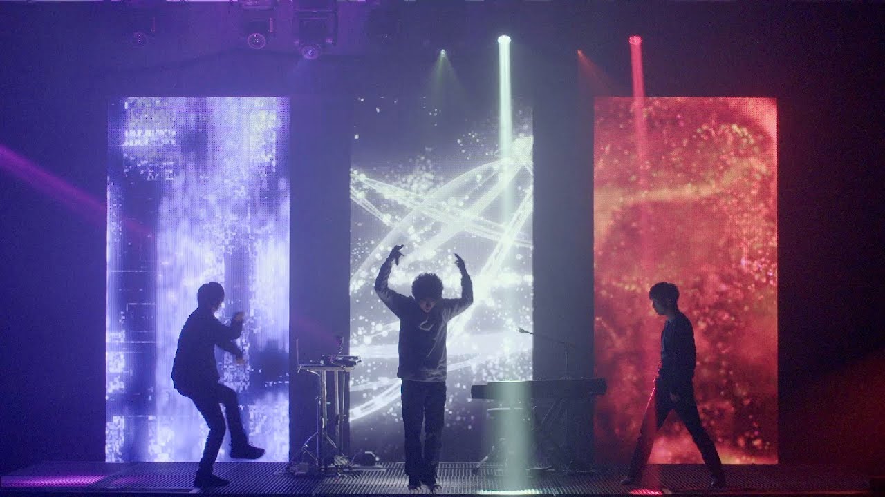 TRISTAR (Japanese ver. -Muv-Luv mix-)（『マブラヴ オルタネイティヴ』第一期OP主題歌第2弾）