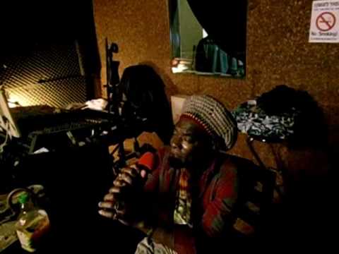 APPLE GABRIEL & ZVULOON DUB SYSTEM - WE A DE RASTA