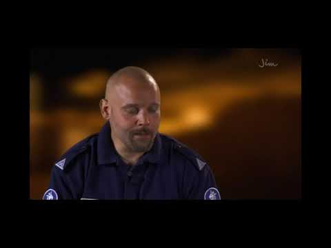 Poliisit Helsinki - Ottakaa niitä rosvoja kiinni!!