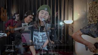 Download lagu HATERS - COVER BY DELISA HERLINA & 3 PEMUDA BERBAHAYA mp3