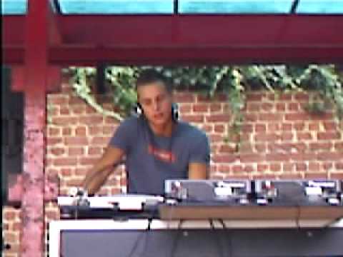 Dj Freefall @ Stressfactor TIHH Ninove 2006