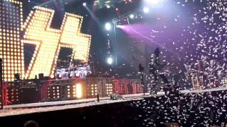 KISS! &quot;Star-Spangled Banner/Rock And Roll All Nite&quot; (Live In Bozeman, MT)