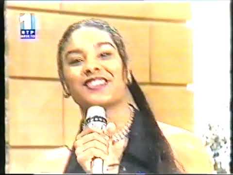 Female Move - Quando falo com a Lua |Praça da Alegria|ao Vivo|RTP [Official Music Video]