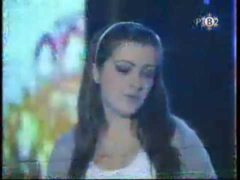 POD NJEBOM – Tanita HODAK