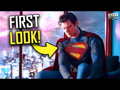 SUPERMAN FIRST LOOK