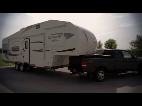Rockwood® Ultra Lite presents the Reese® Revolution™ Fifth Wheel Hitch
