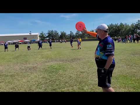 2022 International GUTS Frisbee Tournament (IFT) - Helter Skeltor vs Flow  - fastcuts