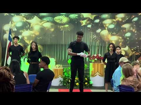 Grupo de Libras Alinhados com Cristo em Arataca BA, Participando do Evento de Formatura Escolar.