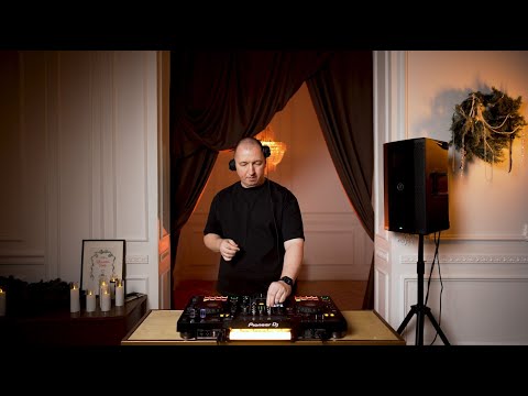 Kazantsev | Rominimal | Blanche