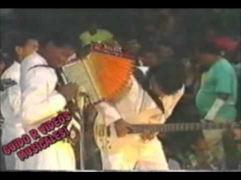 La Indecisa - Los Diablitos en vivo.wmv