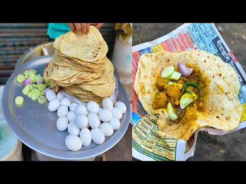 This Man Selling Paratha /Aloo Dum & Boiled Egg at Sealdah |  Only Rs.20/- | Kolkata Street Food