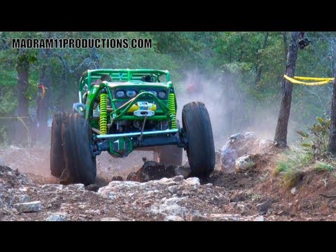 ROCK BOUNCERS BATTLE ULTRA4 CARS