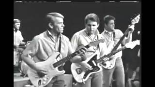 Beach Boys - Help Me Rhonda (Single Version 45rpm / 1965) / HD 720p