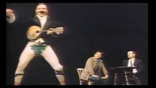 Monty Python&#39;s RARE live clip - Gilliam performes &quot;I&#39;v got 2 legs&quot; live 1976