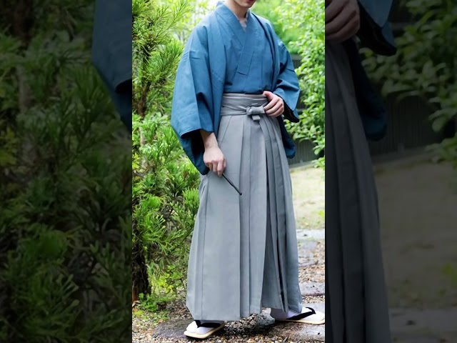 Vídeo relacionado con COSDREAMER Kimono samurái japonés para hombre, uniforme tradicional de Aikido Kendo, artes marciales, disfraz de anime (blanco, S)