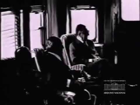 Presidente Médici passando por Cachoeira Paulista no trem de passageiros