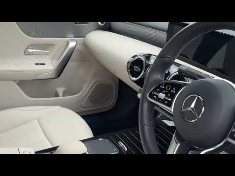 Mercedes-Benz CLA CLA180d Coup Progressive Line - Image 2
