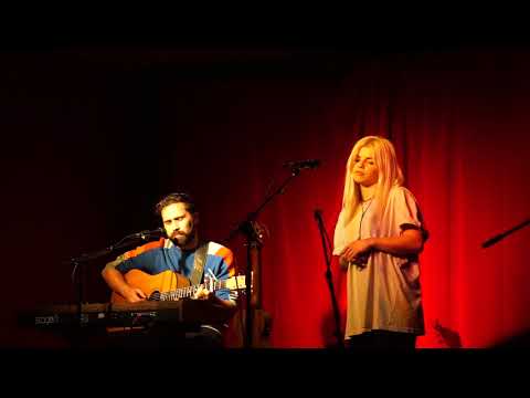This is on Me ft. Ivy Adara LIVE - Ben Abraham @ The Croxton Front Bar 2017-09-14