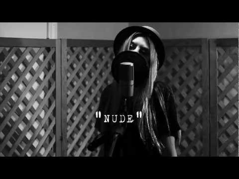 Danielle Parente Live Cover Of Radiohead "Nude"