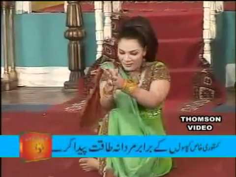 Latest Punjabi Hit Mujra - Chan Chana Chan Chatak Chatak