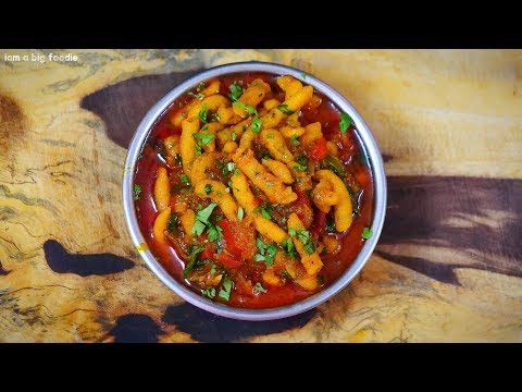 Colocasia tamarind curry Karunai kizhangu gravy for rice karunai kilangu puli kulambu