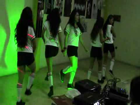 cover by K-HANA Wiggle Wiggle (Hello Venus) 3er Anniversary EXO