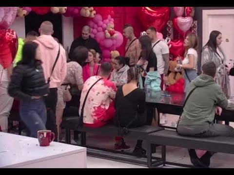 Stiglo SAOPŠTENJE produkcije! Odmah su svi POTRČALI za sto!