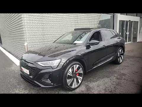 Video of Audi Q8 e-tron 55 quattro S Line + Panoramic Sunro