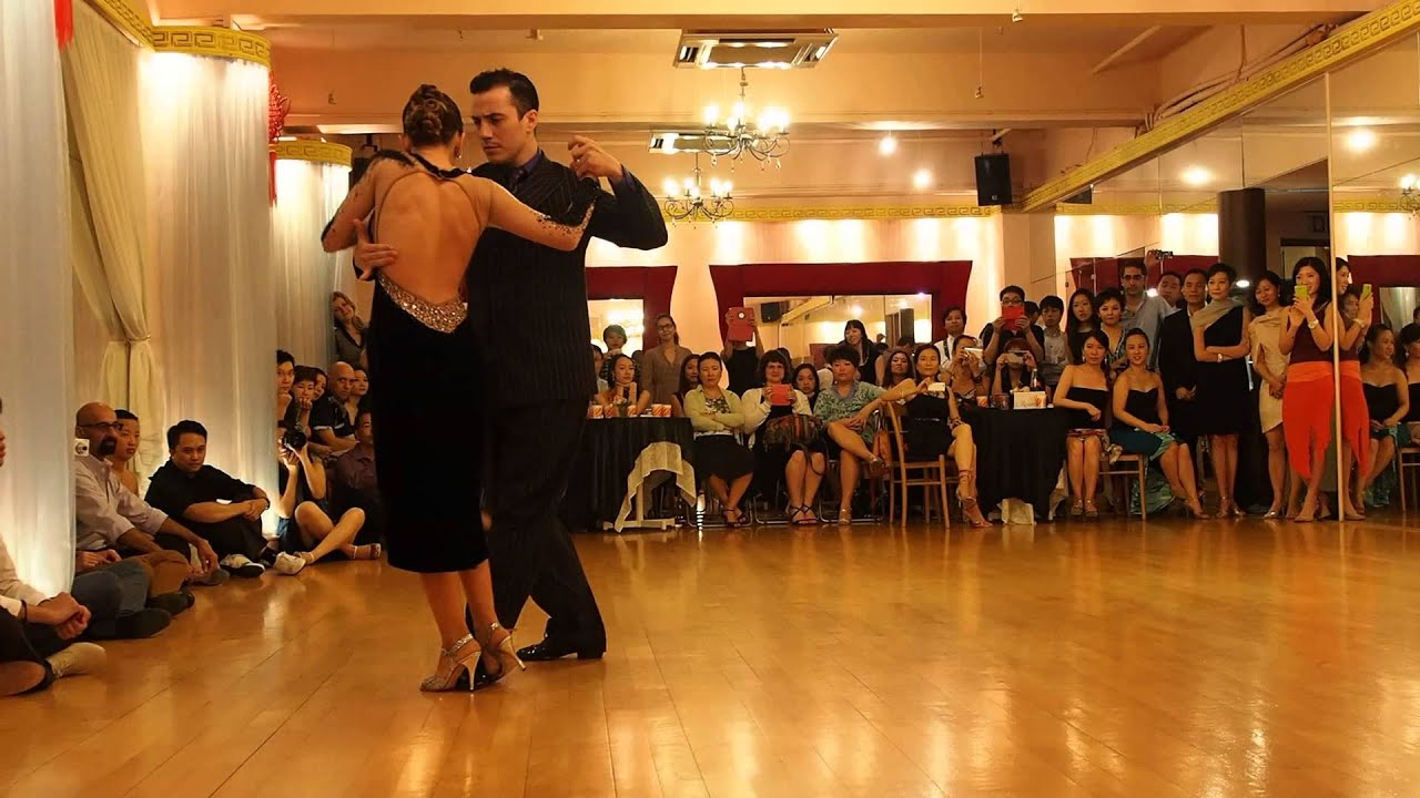 Laila Y Leandro Oliver 1/3 @ Hong Kong Oct 2013