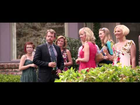 STUCK IN LOVE (ΟΛΑ ΓΙΑ ΤΗΝ ΑΓΑΠΗ) - TRAILER (GREEK SUBS)