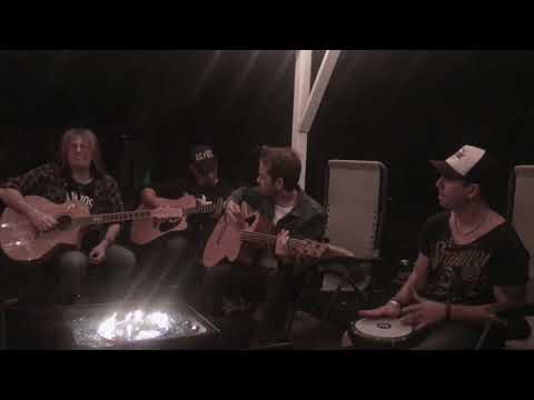 Dave Friday Band: Shut Your Mouth Acoustic (Live)