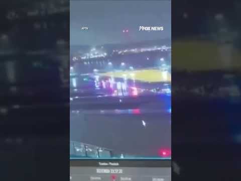 NEW VIDEO shows moments before deadly LaGuardia Airport crash #foxnews #news #shorts #airport