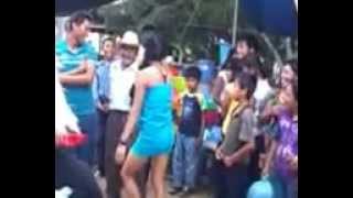 preview picture of video 'carnaval cerro de ixcacuatitla chicontepec 2013'