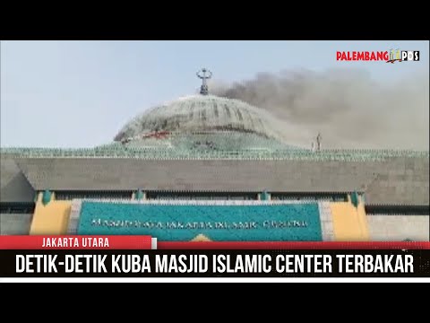 Kubah Masjid Islamic Center Jakarta Utara Terbakar
