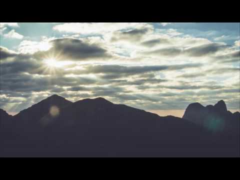 Amanhecer no Pico Camapuã