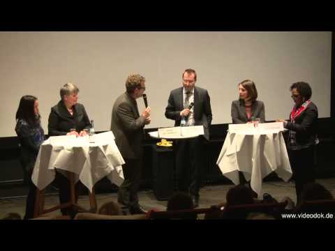 Podiumsdiskussion mit Integrationsministerin Bilkay Öney