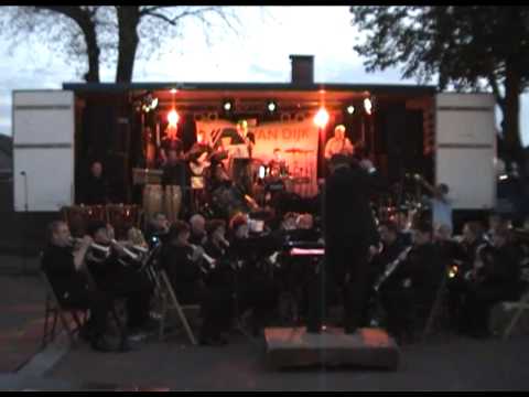 Pleinfeest 2008 - Oeffelt fanfare met Pay-Black - Suspicious Minds