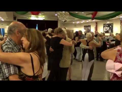 El Pial "MilongadeFlores del Pial" Tango "De Seis a Siete" Tanturi-Campos Domingo (14-12-14)