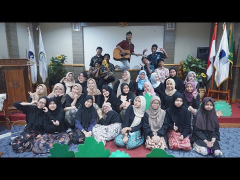 PROJECT SENI BUDAYA || AKU INDONESIA (by Naura Ayu)