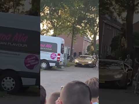 Chahid Charrak arriveert zo als Dutch Performante in Gouden Lambo bij Creators FC