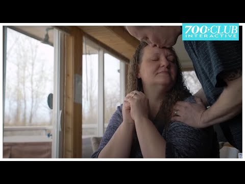 "I prayed, 'God I want to live!' and felt this zap of energy" - Former Smoker Told It's Bone Cancer