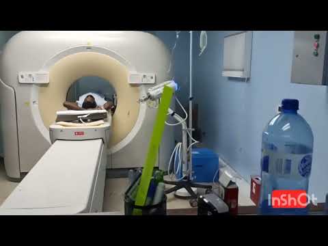 COMO REALIZAR UNA TOMOGRAFÍA DE ABDOMEN CON MEDIO DE CONTRASTE.