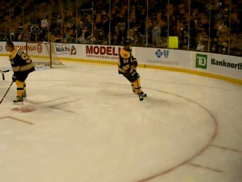 bruins warming up!