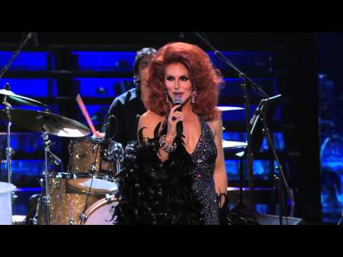 America's Got Talent 2015 - Randy Roberts  Drag Queen Belts  The Lady Is a Tramp