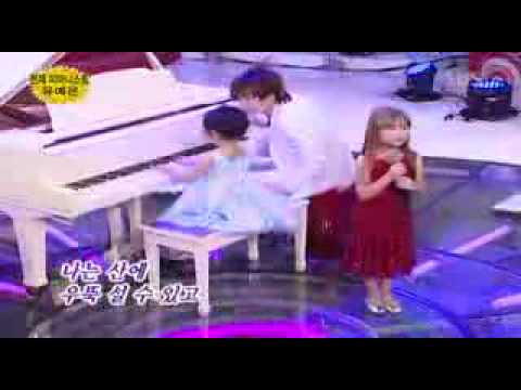 Connie Talbot and Blind Korean Girl Pianist.flv