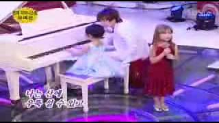 Connie Talbot and Blind Korean Girl Pianist.flv