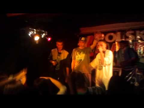 BCM (Kiks, Kievo, MCzaja)- Jakiś Tam Spontan. (prod. Pastelowy) (koncert 71 rap time 10.05.2013)